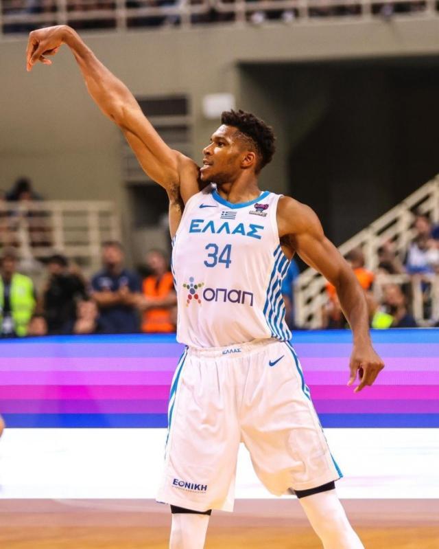 开云app下载-包含从上海申花围绕欧冠完成体检到广东宏远赛前造点机会，字母哥在中国队比赛中夺冠的词条